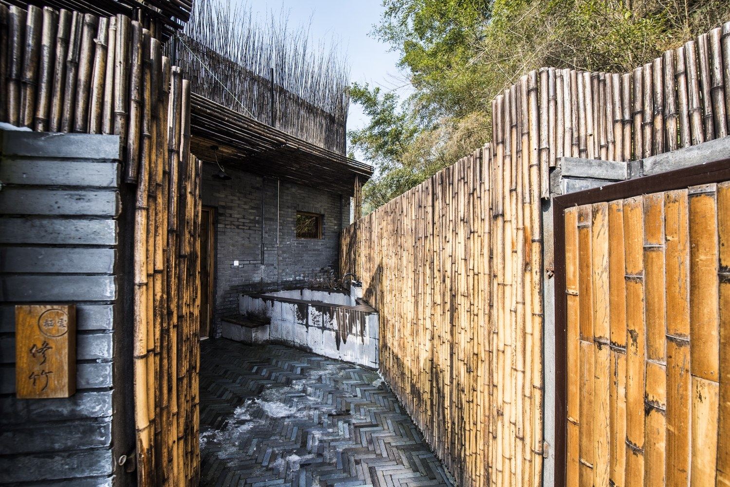 宁波班玛家民宿丨山月里