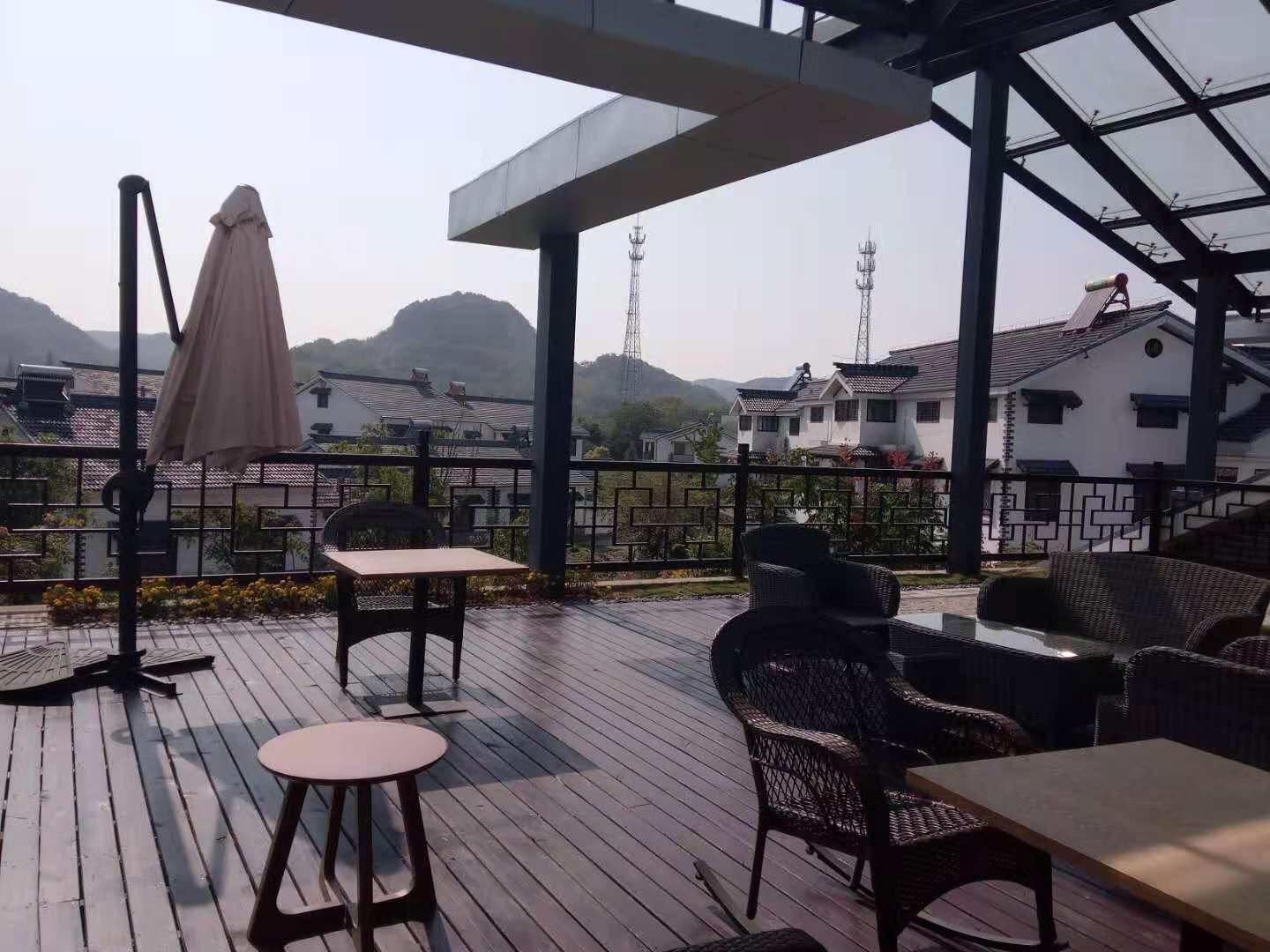 南京小隐九峰居酒店