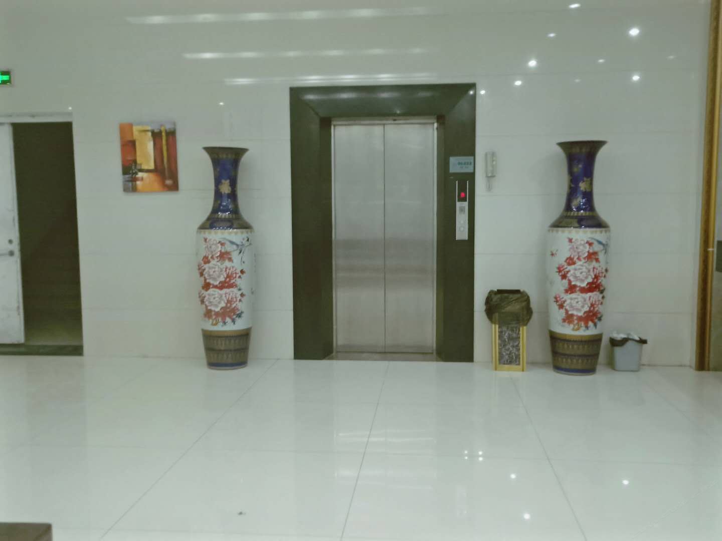 苏州华丽假日酒店