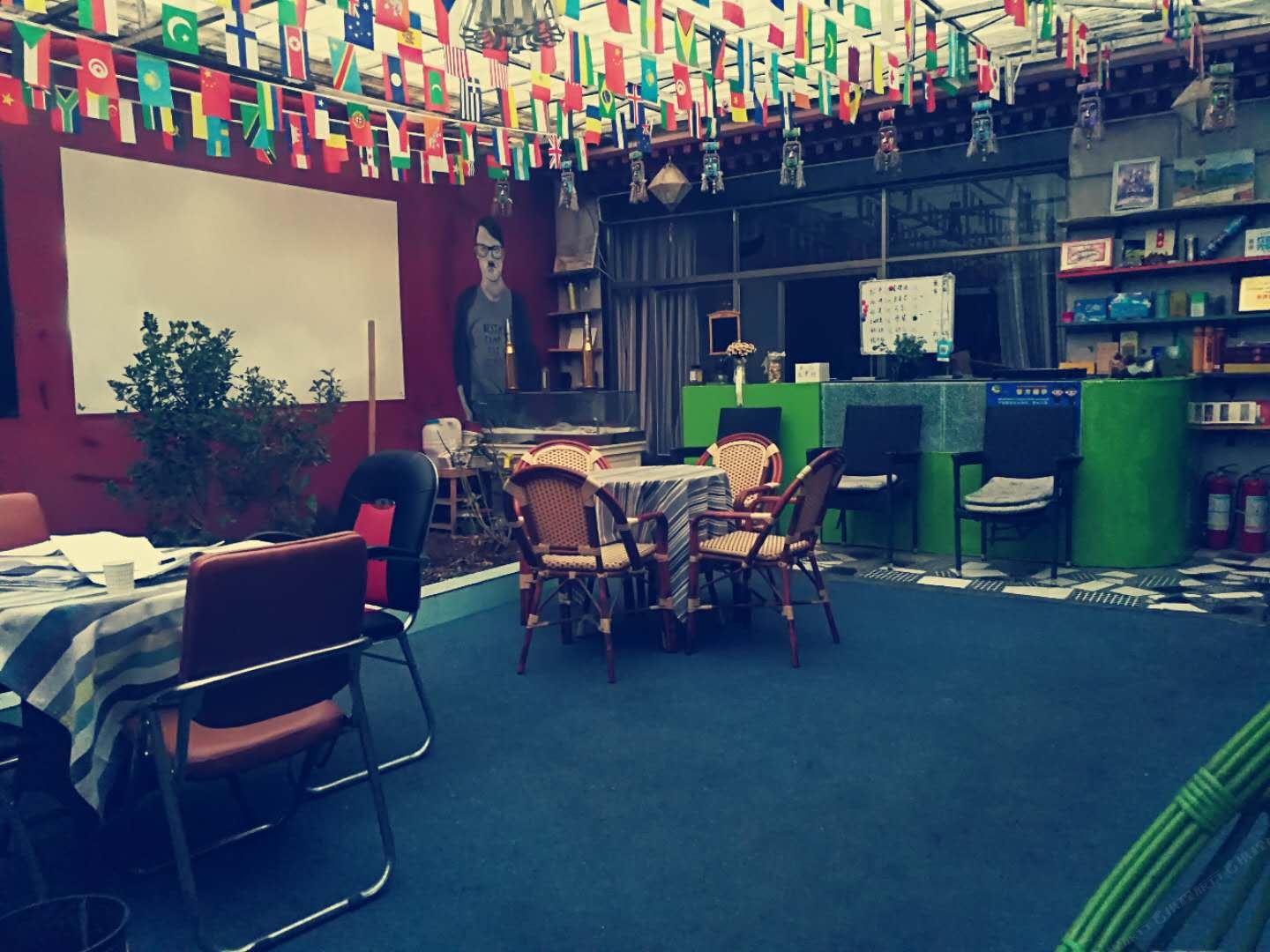 拉萨栖藏青旅汐菡分店