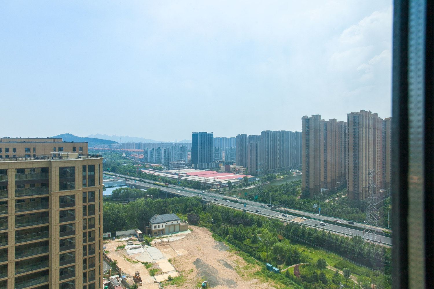 未来城之家公寓(青岛中崂路店)