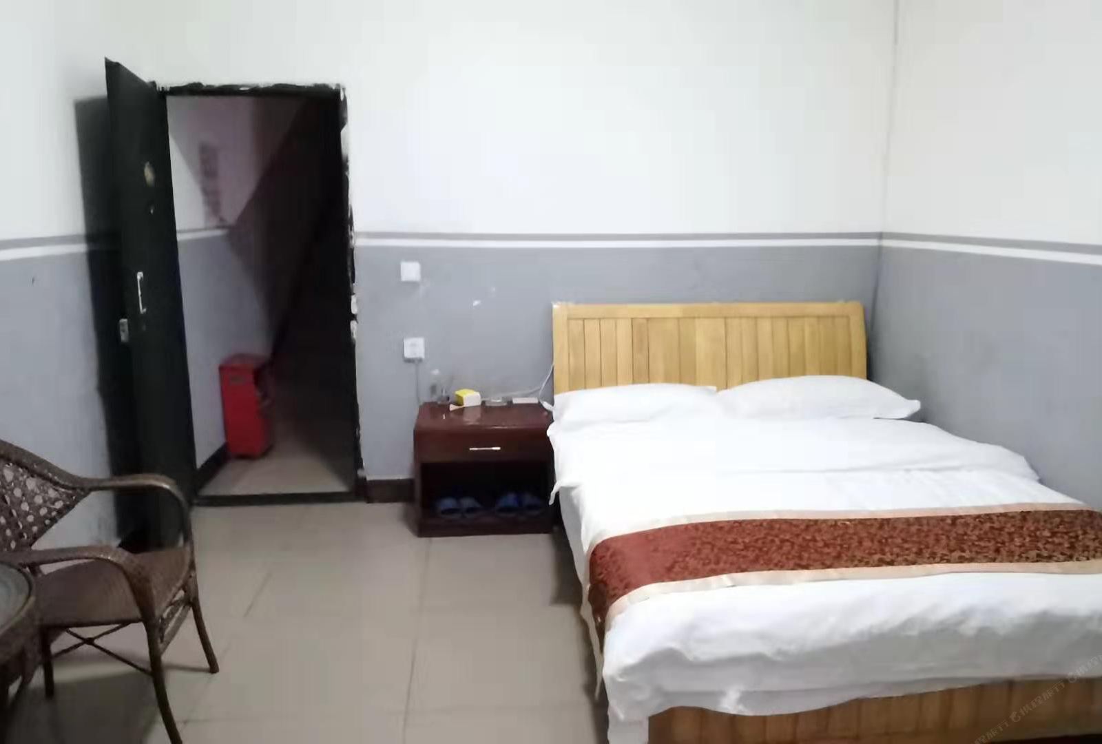成都8090主题公寓常乐小区店