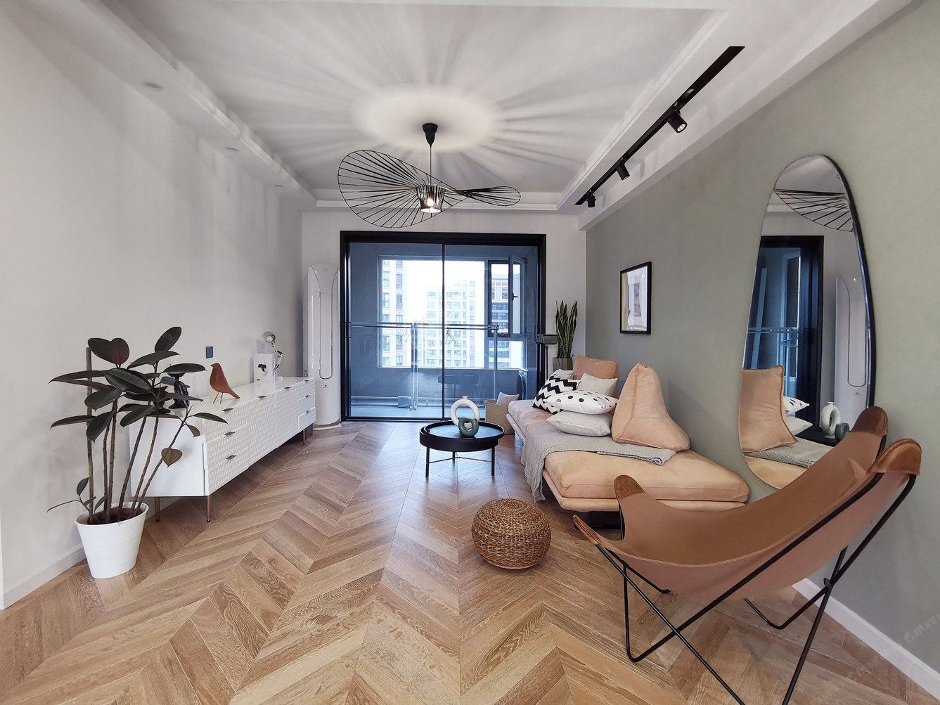苏州AmazingHouse公寓(金枫路分店)