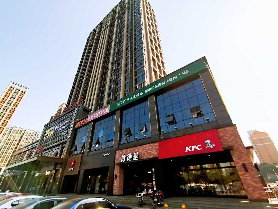 寓间里短租公寓(长沙河西王府井步步高湘腾店)