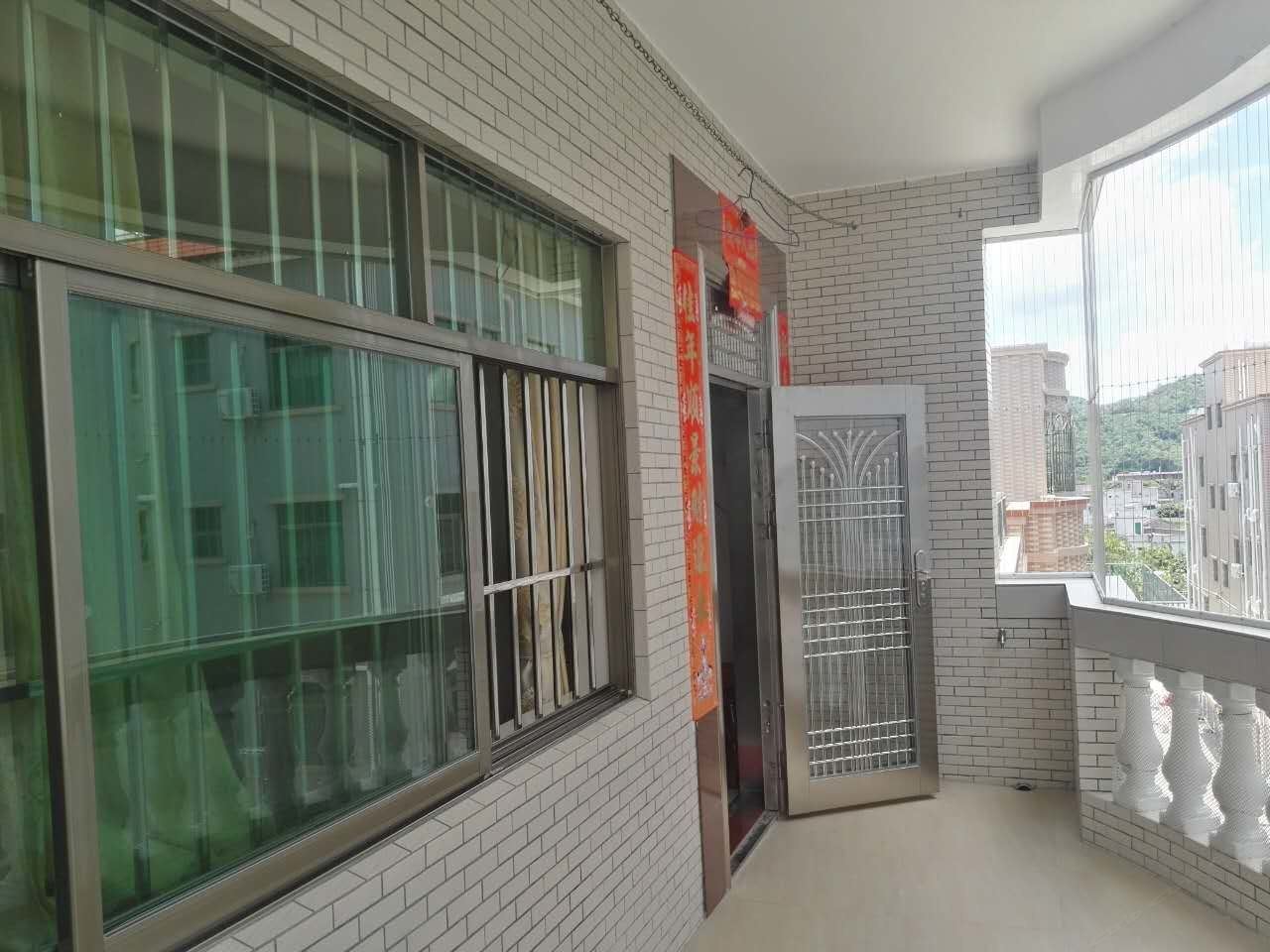 深圳吖康_兄弟特色民宿