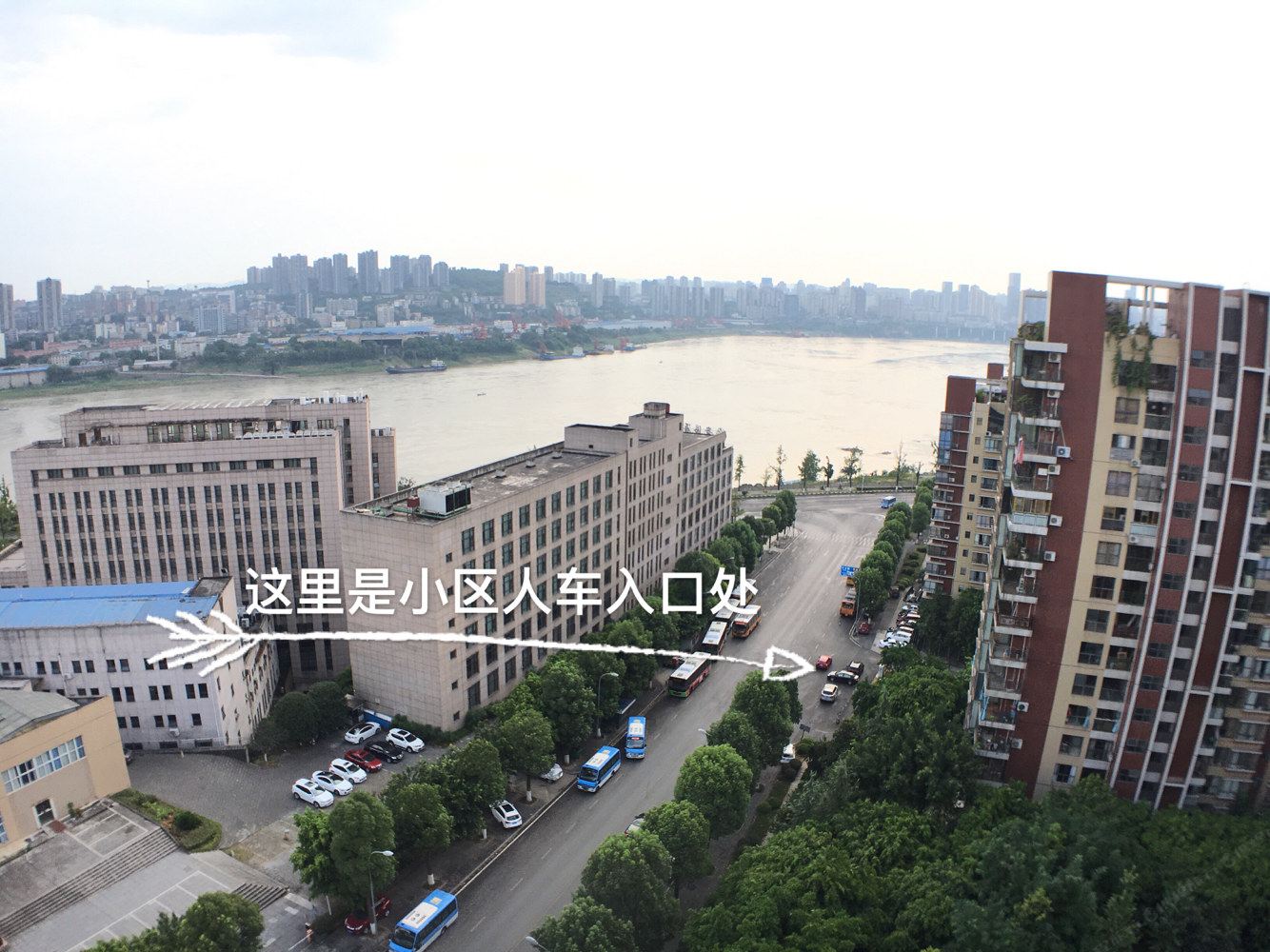 重庆青峰小筑公寓