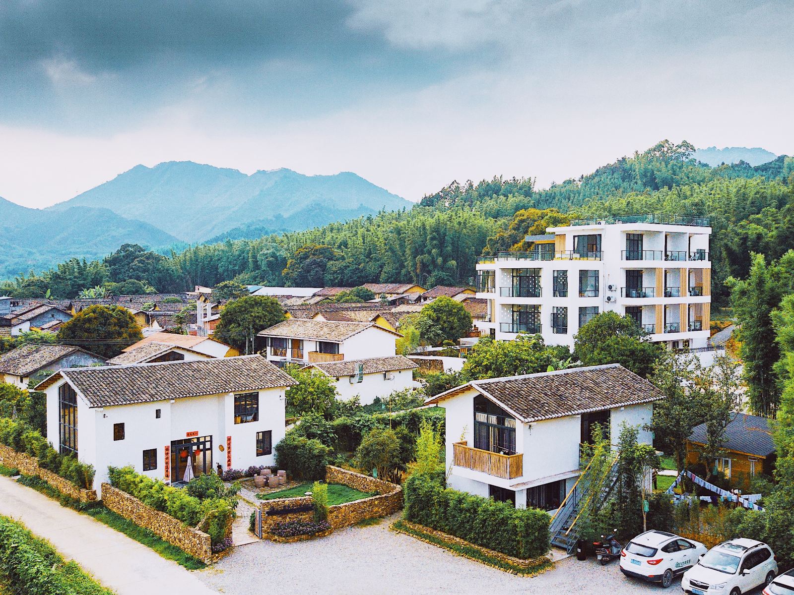 龙门爱树乡村度假山居