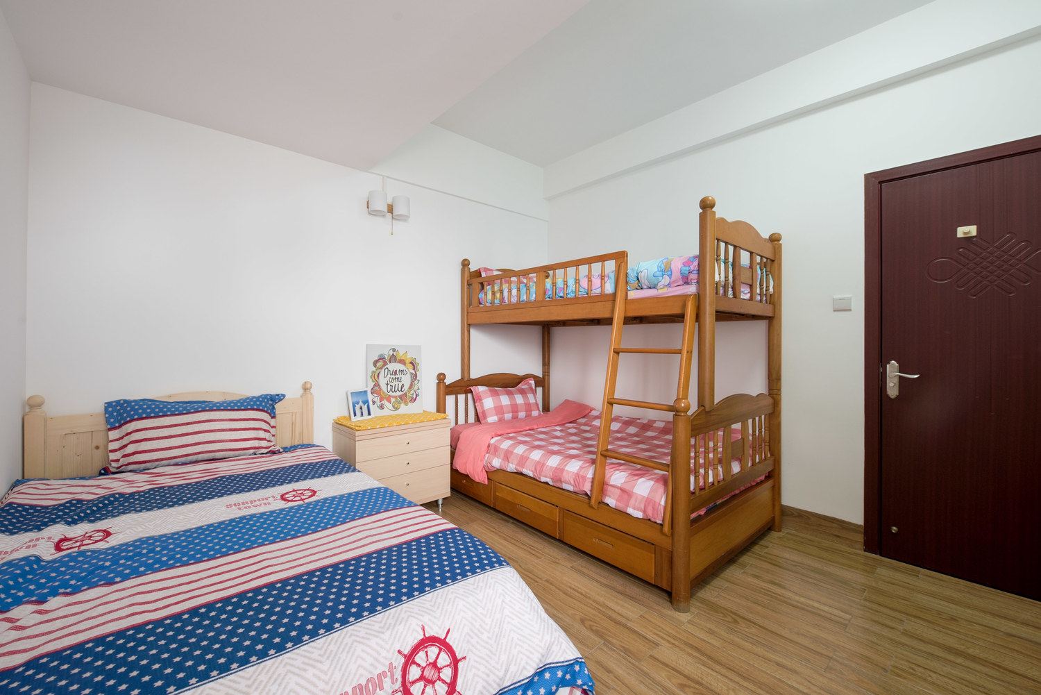 广州InnerPeaceHome公寓(2号店)