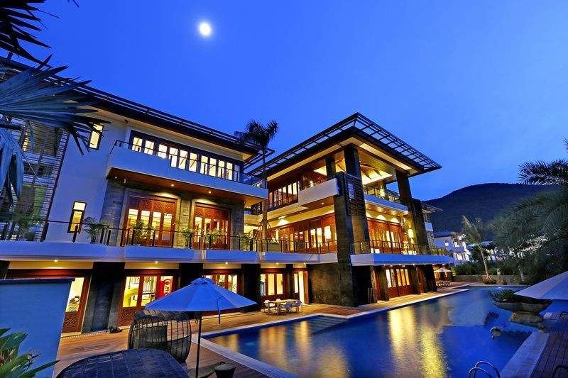 三亚亚龙湾呼吸海海岸度假泳池别墅