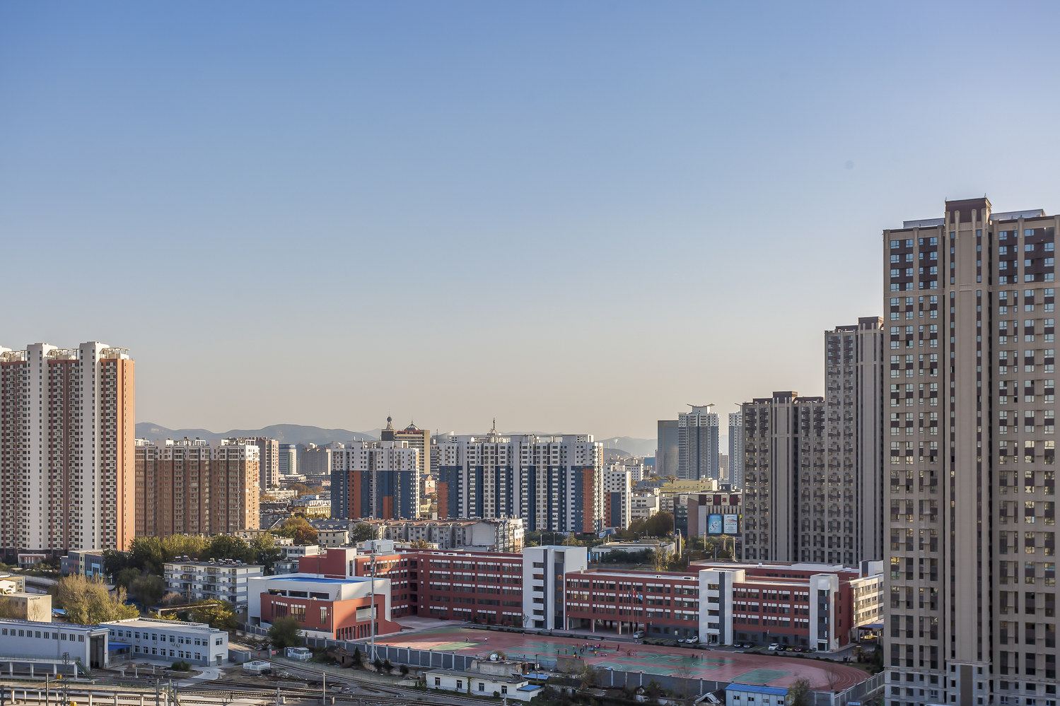 济南浪漫满屋公寓