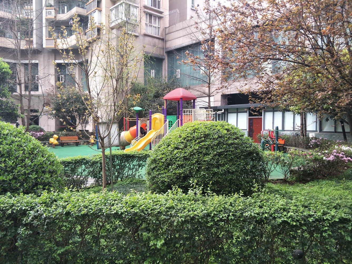 重庆跳跳虎ampamp泥娃娃之家普通公寓(分店)