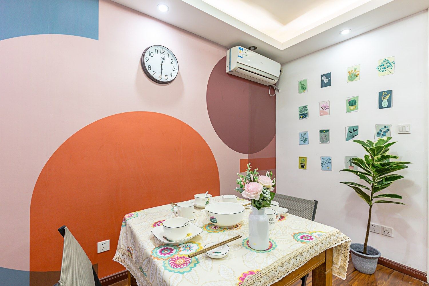杭州英国森林公寓(天目山路分店)
