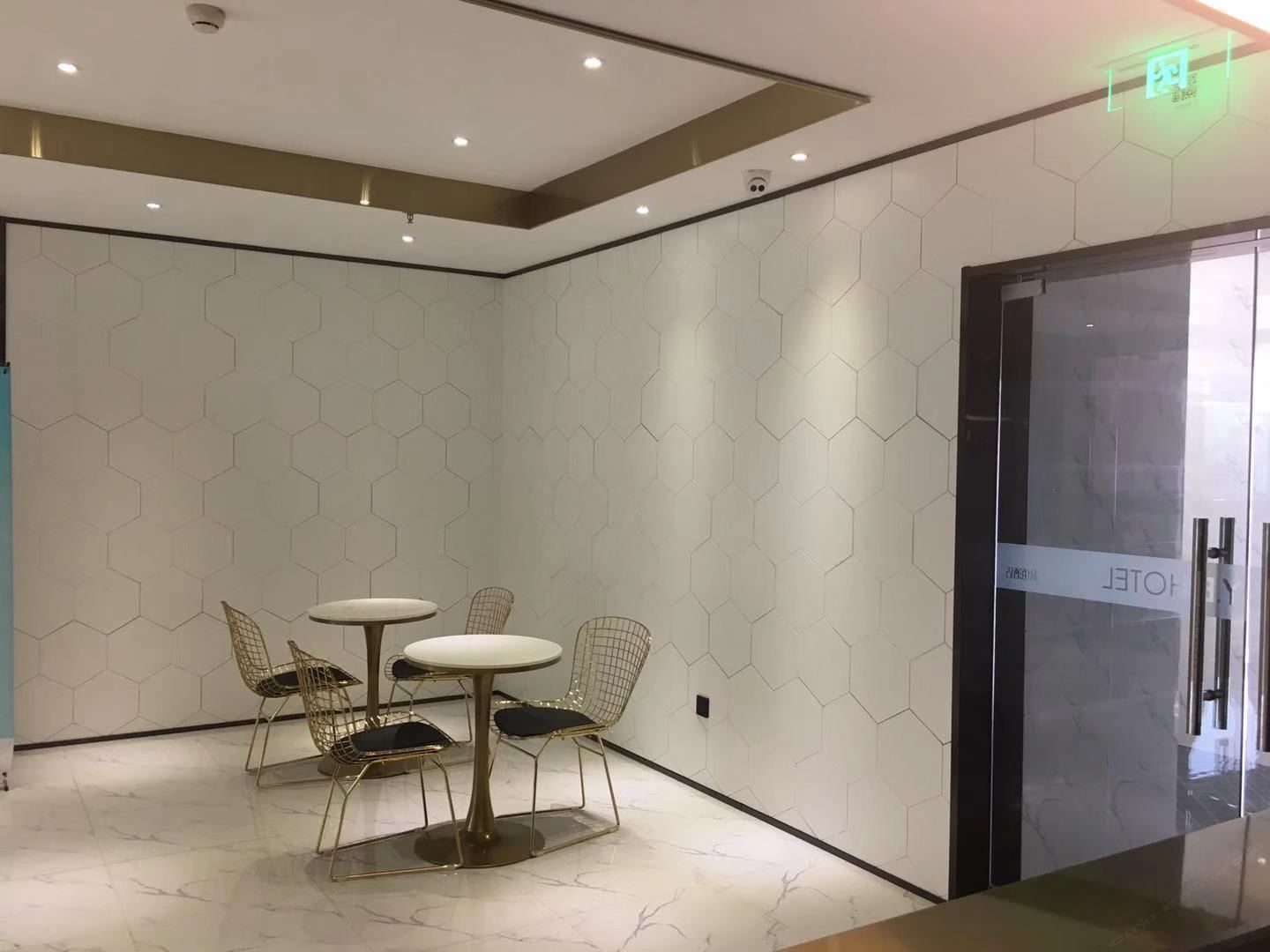 易佰酒店(北京国贸劲松店)