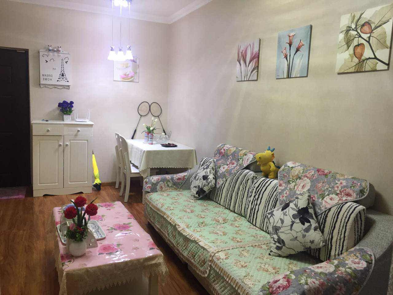 成都8090公寓体育学院店