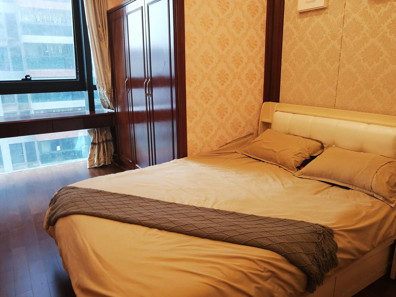 深圳知性房东公寓