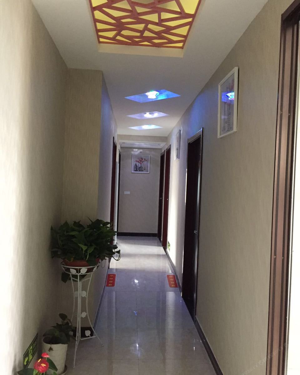 武汉邂逅时光主题公寓