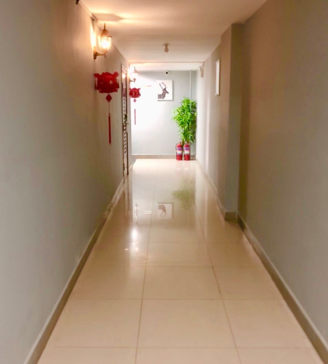 三亚岁月工坊loft公寓