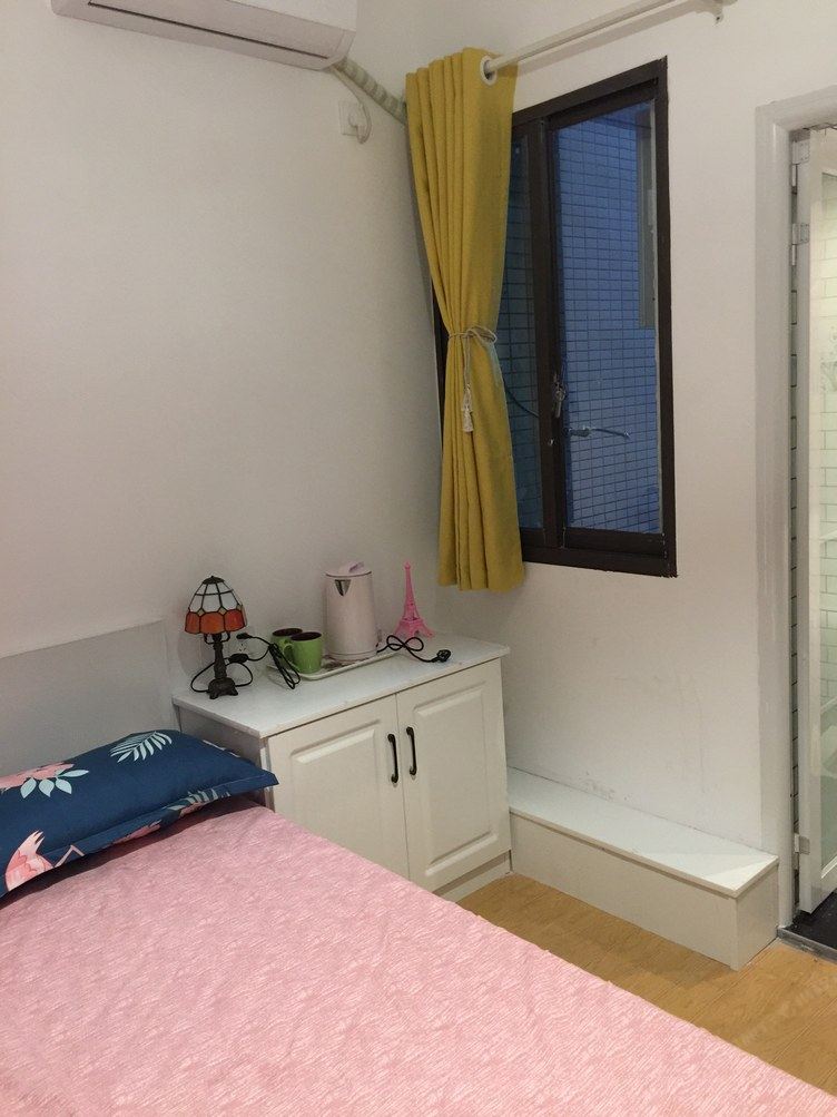 重庆漫月时光公寓