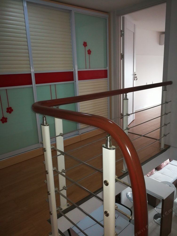 LOFT公寓(上海卓越世纪中心店)
