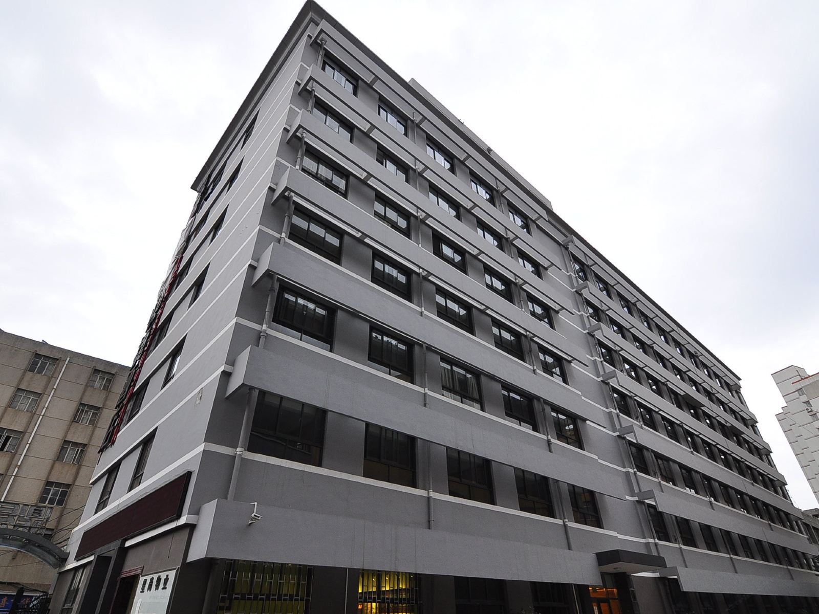 鼎易快捷酒店(昆明东庄店)