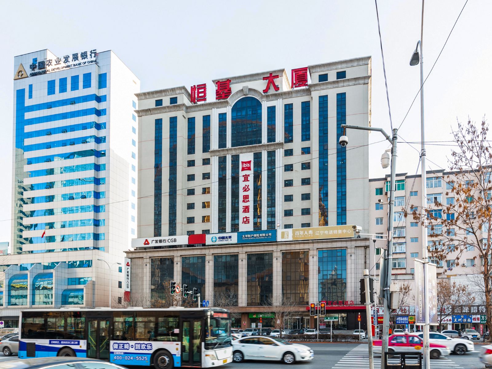 宜必思酒店(沈阳北站南广场店)