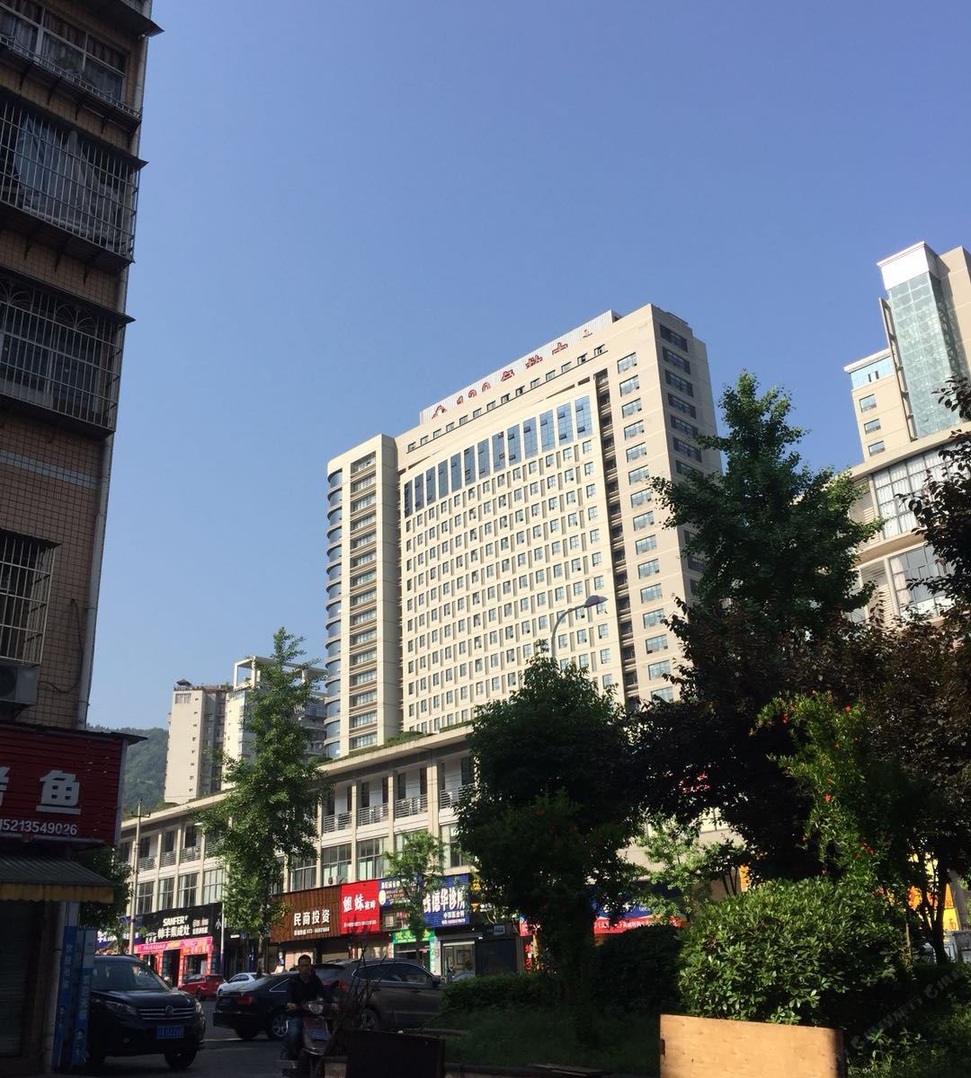 开县银侨客庄