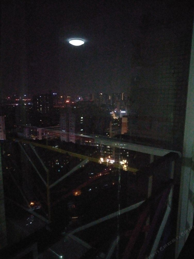 成都唯爱小唯酒店式公寓(通惠门路店)