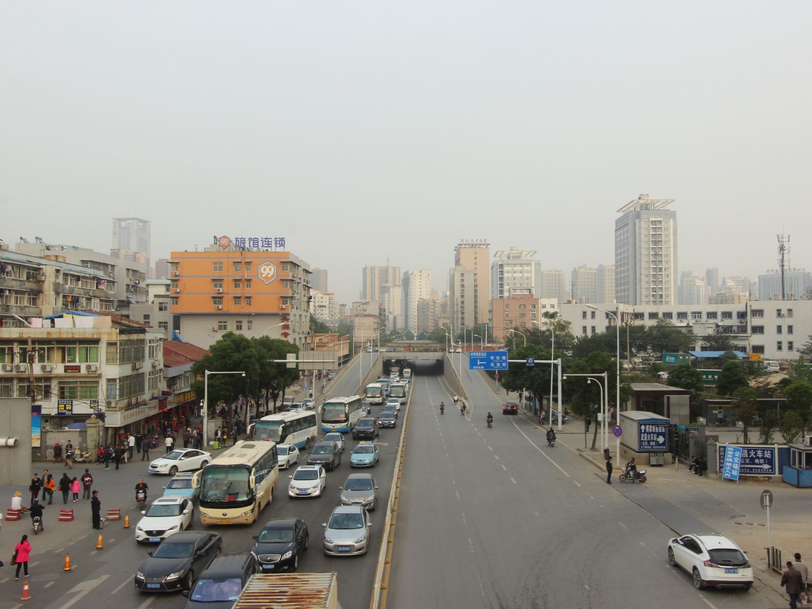 武汉鸿泰旅馆