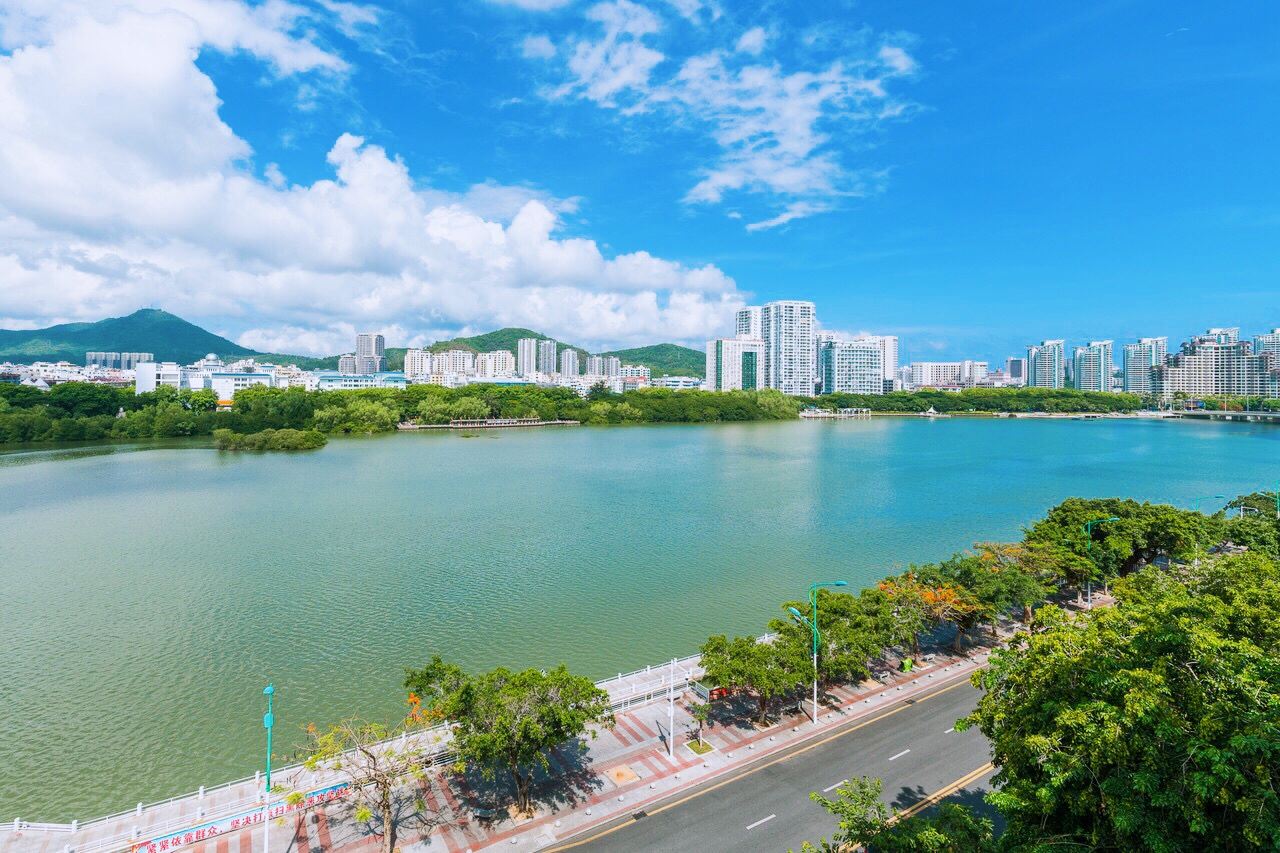 三亚逸海秦风酒店