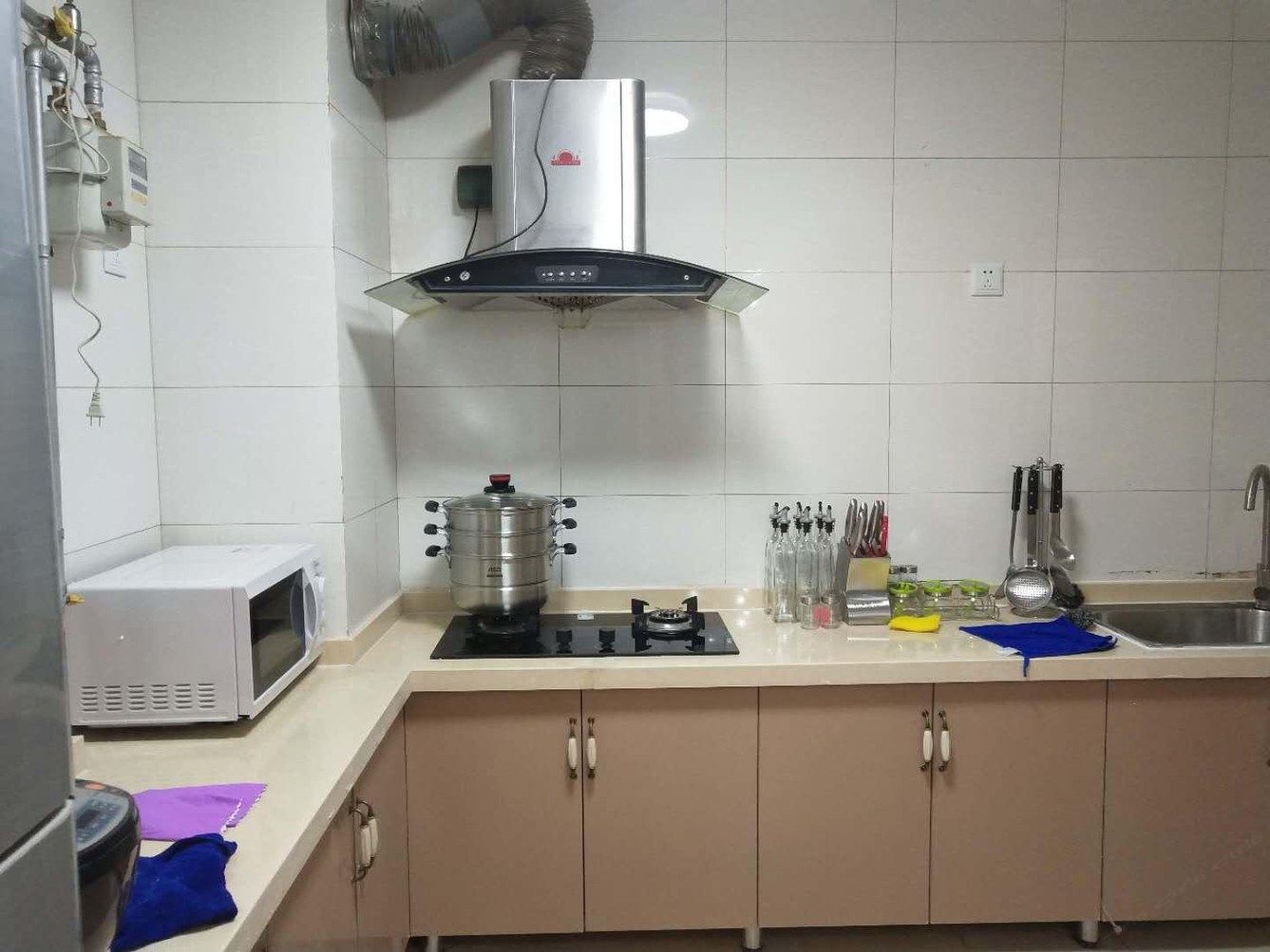 乐家公寓(济南齐鲁艺术馆店)