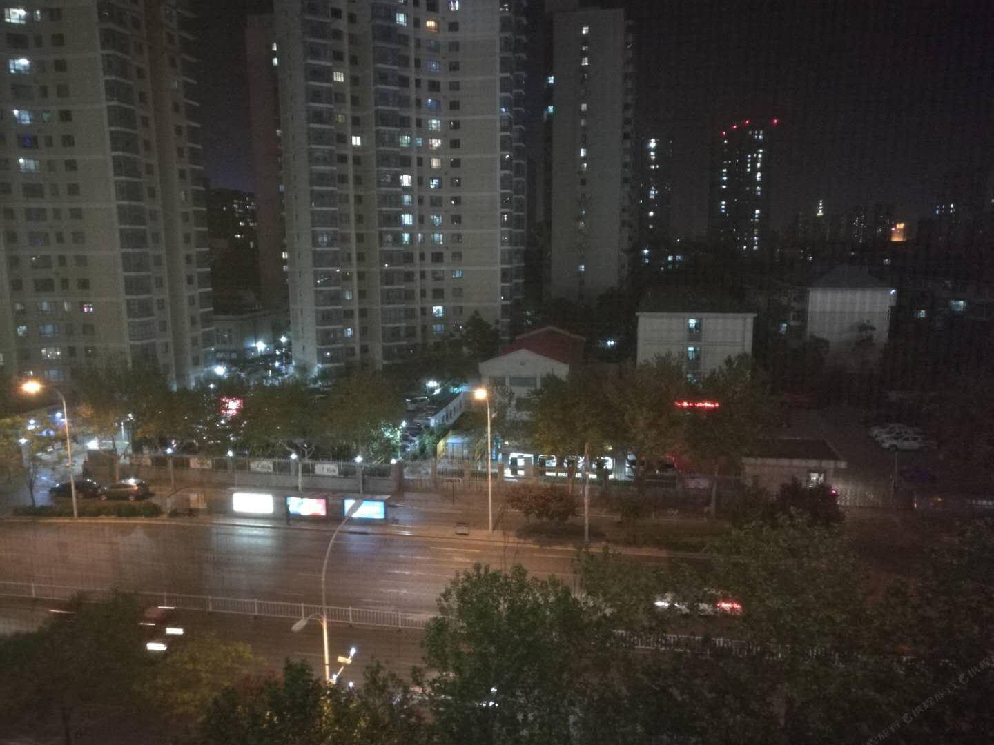 速8酒店(石家庄中华南大街启程店)