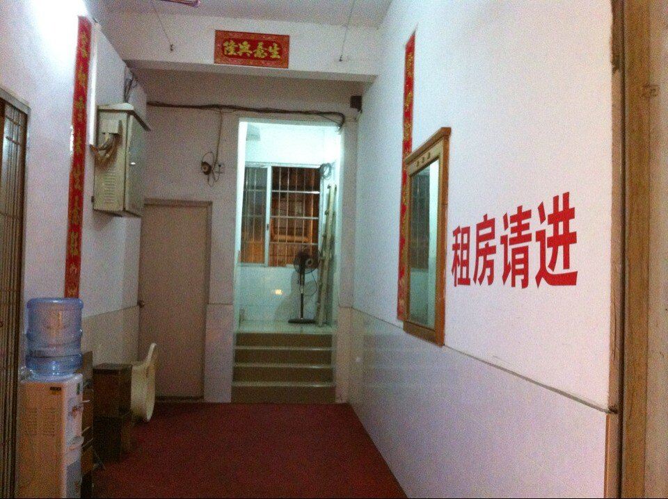 佛山逸景楼公寓