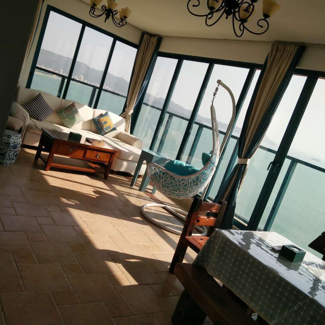 惠州万科双月湾女王假日海景酒店