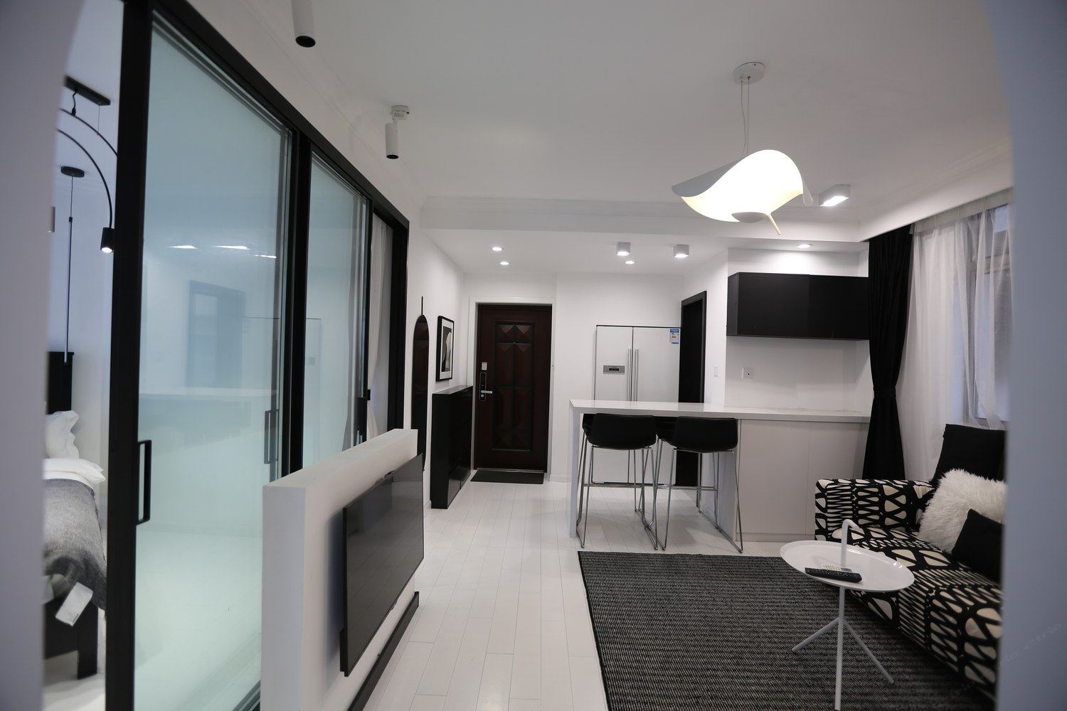 上海V·KHouse公寓(漕溪北路分店)