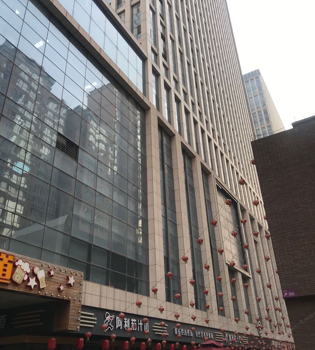 石家庄耍牌牌酒店