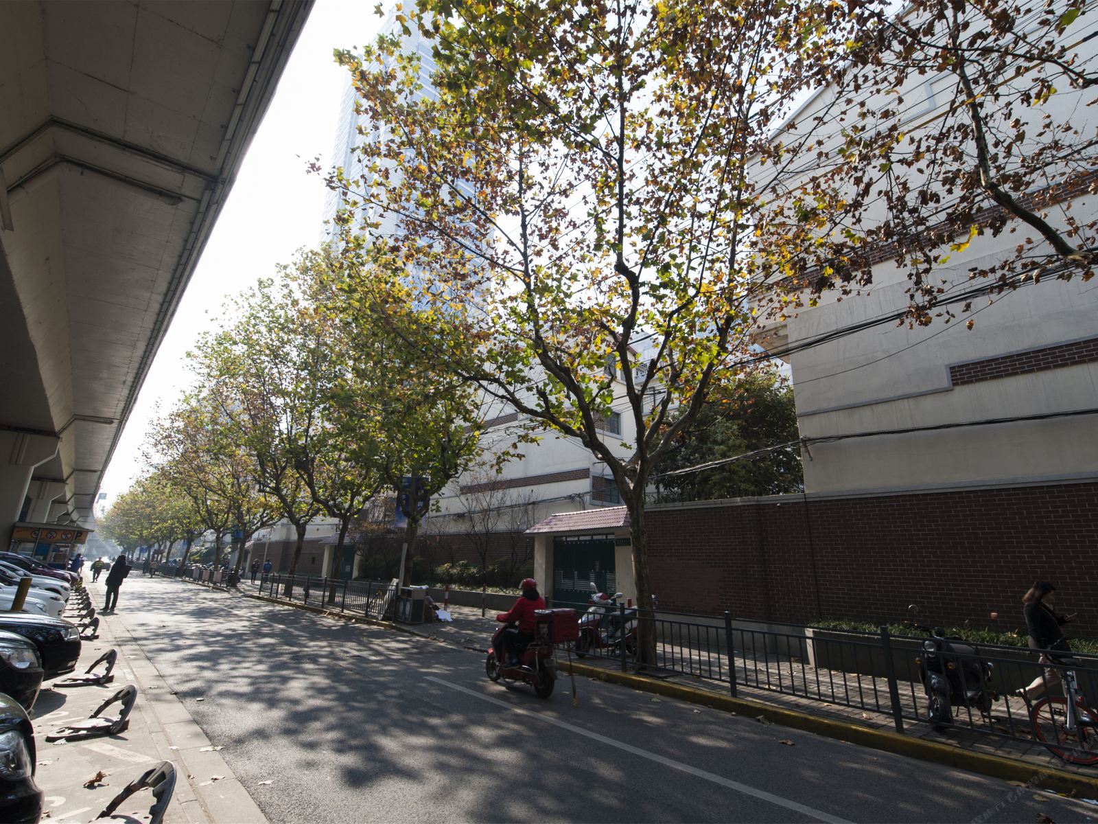 Hiroom都市设计民宿(上海成都北路店)