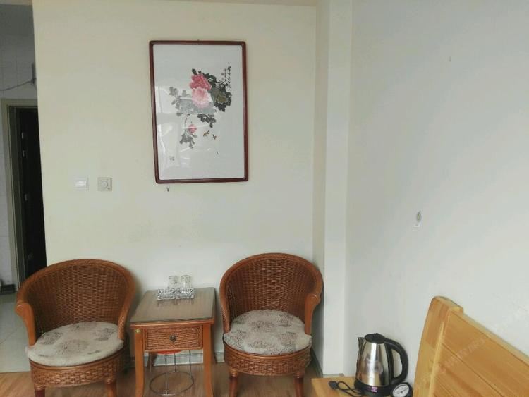 淄博张店果与玺旅馆