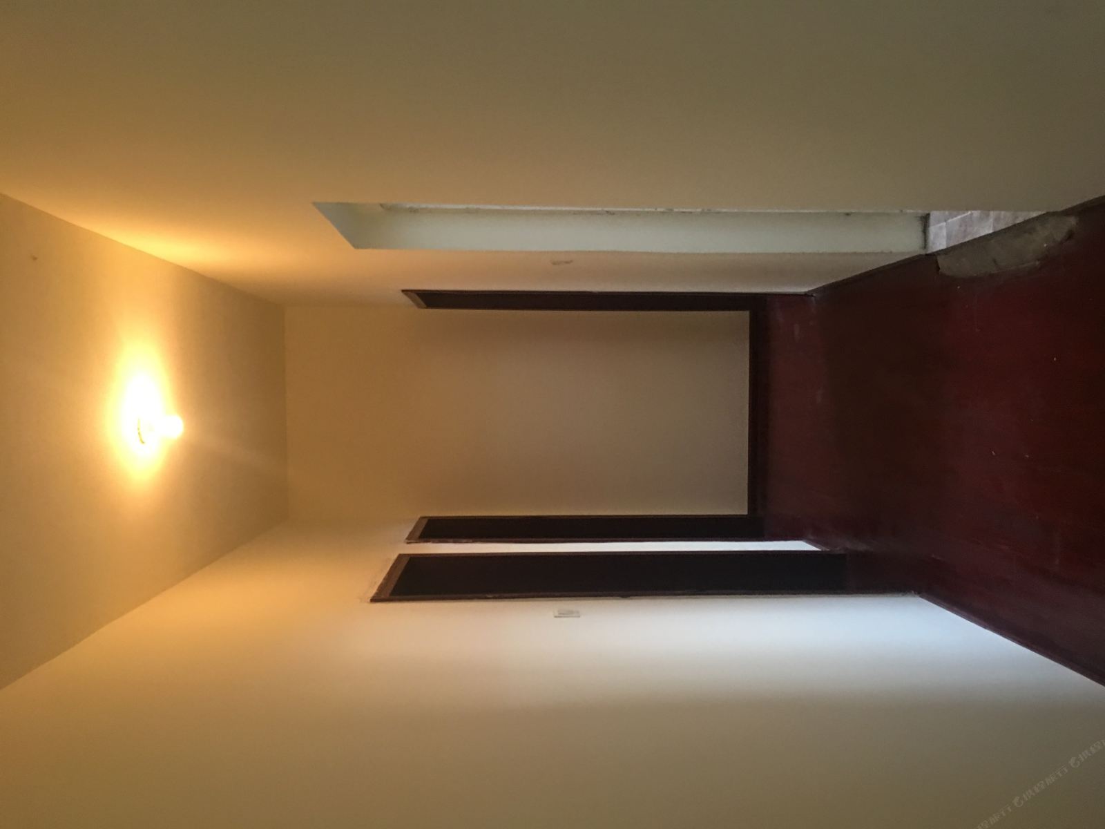 爱心公寓(郑州绿城银水湾店)