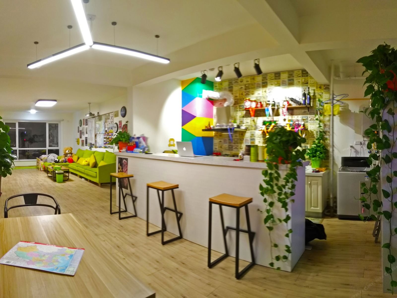 卡瑞娜青年旅舍(银川火车站店)