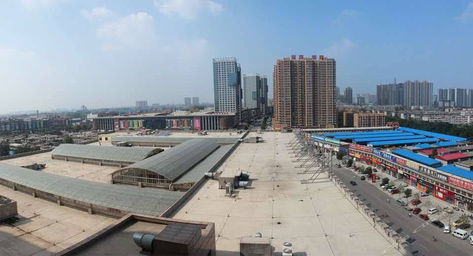 正定柏拉图主题公寓