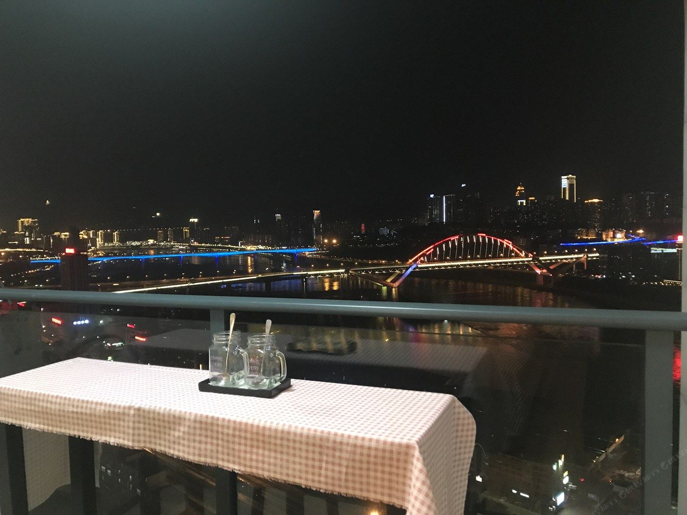 重庆杨丽丽公寓