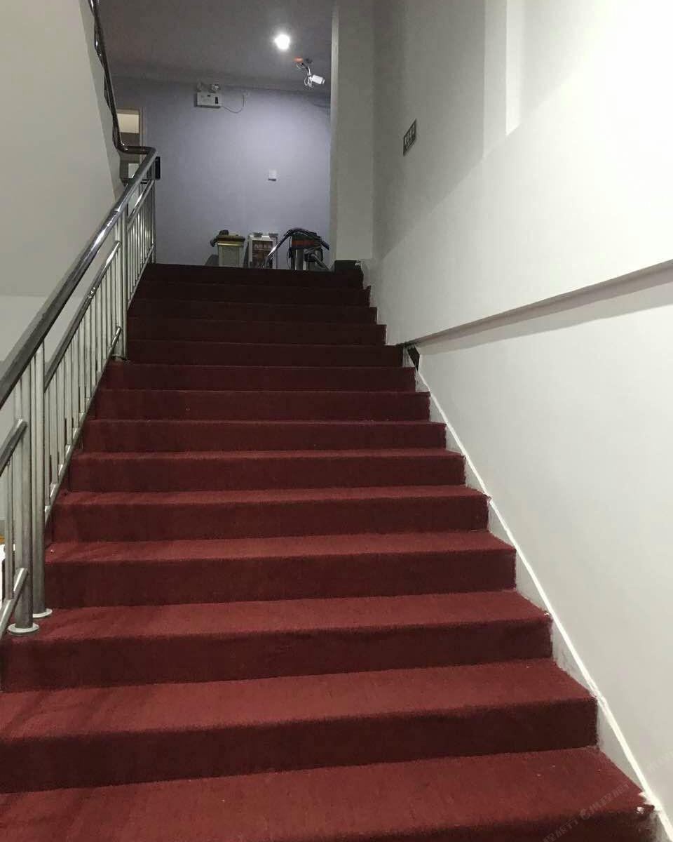 梦幻商务宾馆(黄埔南岗保沙路店)
