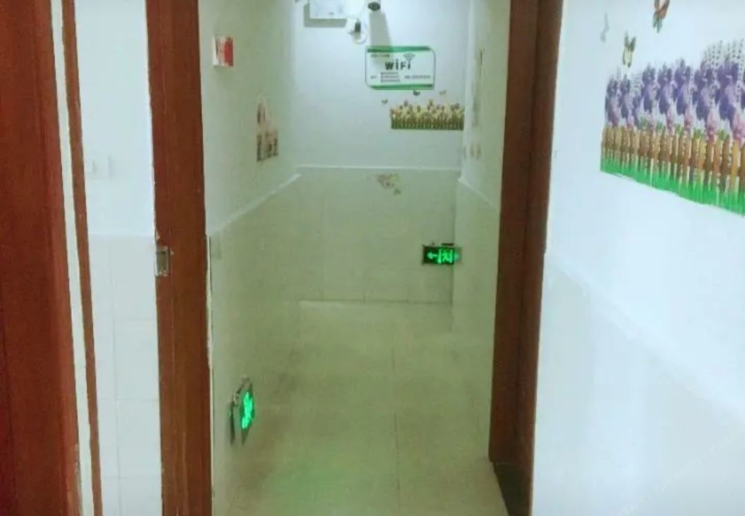 重庆鑫源9天连锁旅店