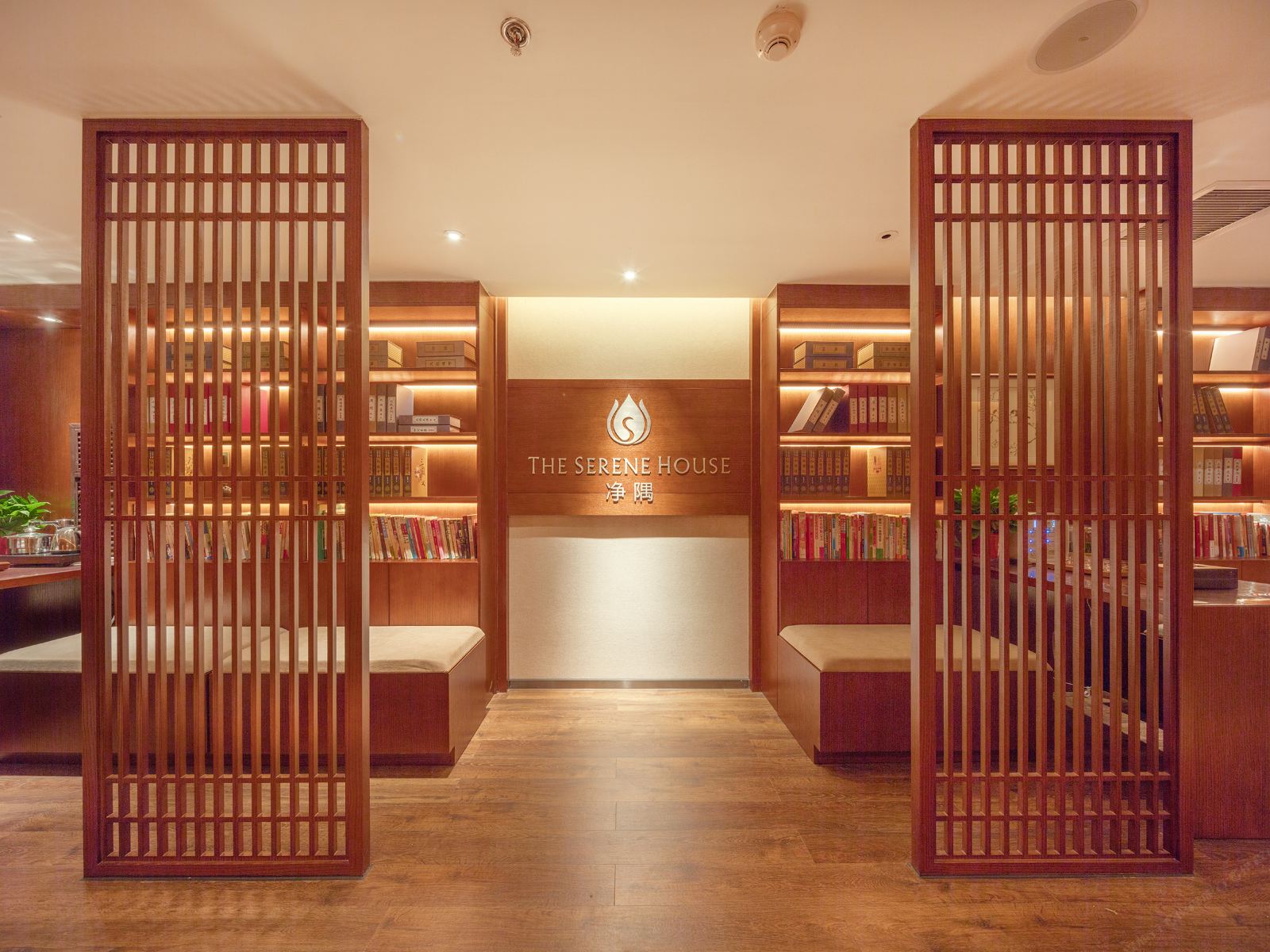 净隅酒店(郑州中原万达店)