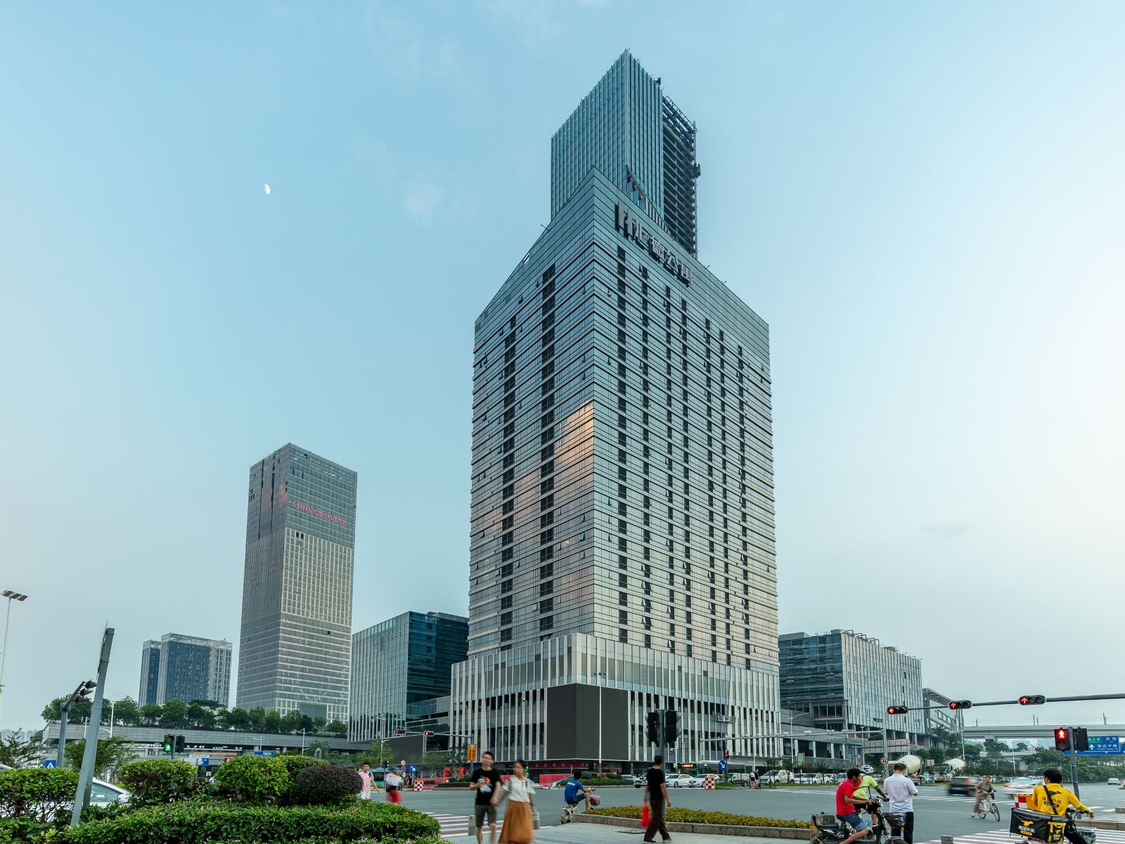 柏拉图国际公寓(深圳北站东广场店)