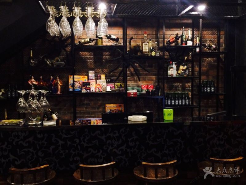 曼派壹号主题轰趴馆(南京尚东花园店)