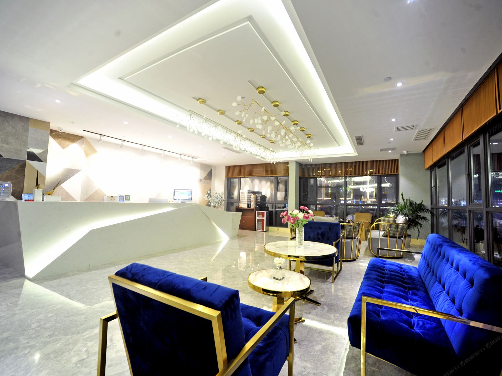 优米酒店(重庆洪崖洞店)