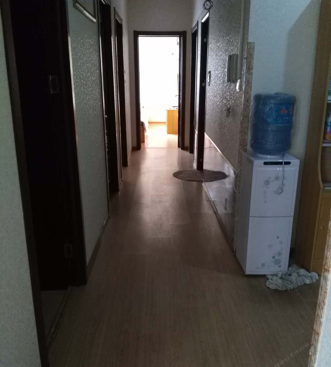 同福公寓(济南西客站店)