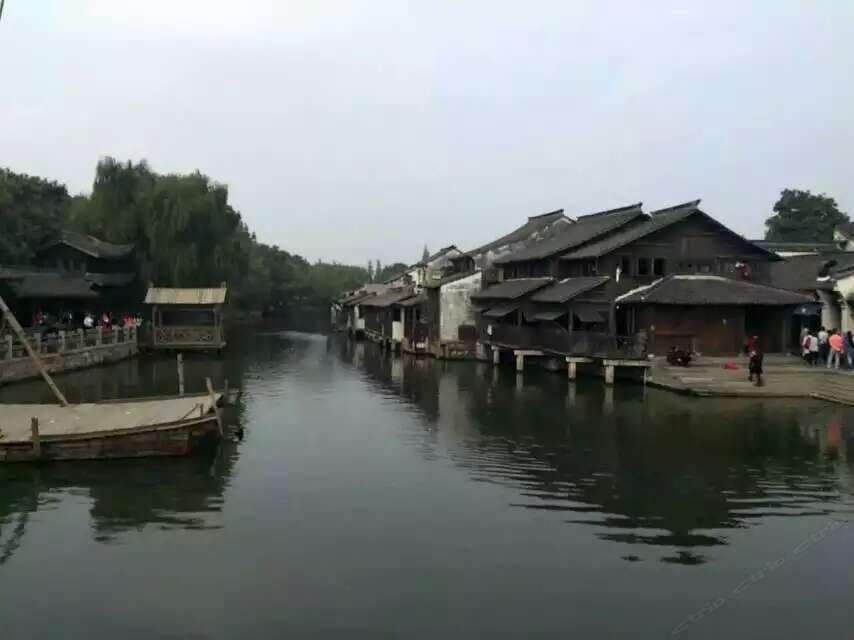 乌镇情行天下民宿