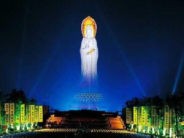 水上有一个帆船猜一成语_木猜一成语疯狂看图(3)